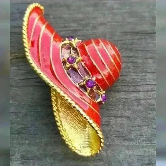 Vintage Red hat brooch necklace pedant Gold-toned red enamel and amethyst - Picture 6 of 6
